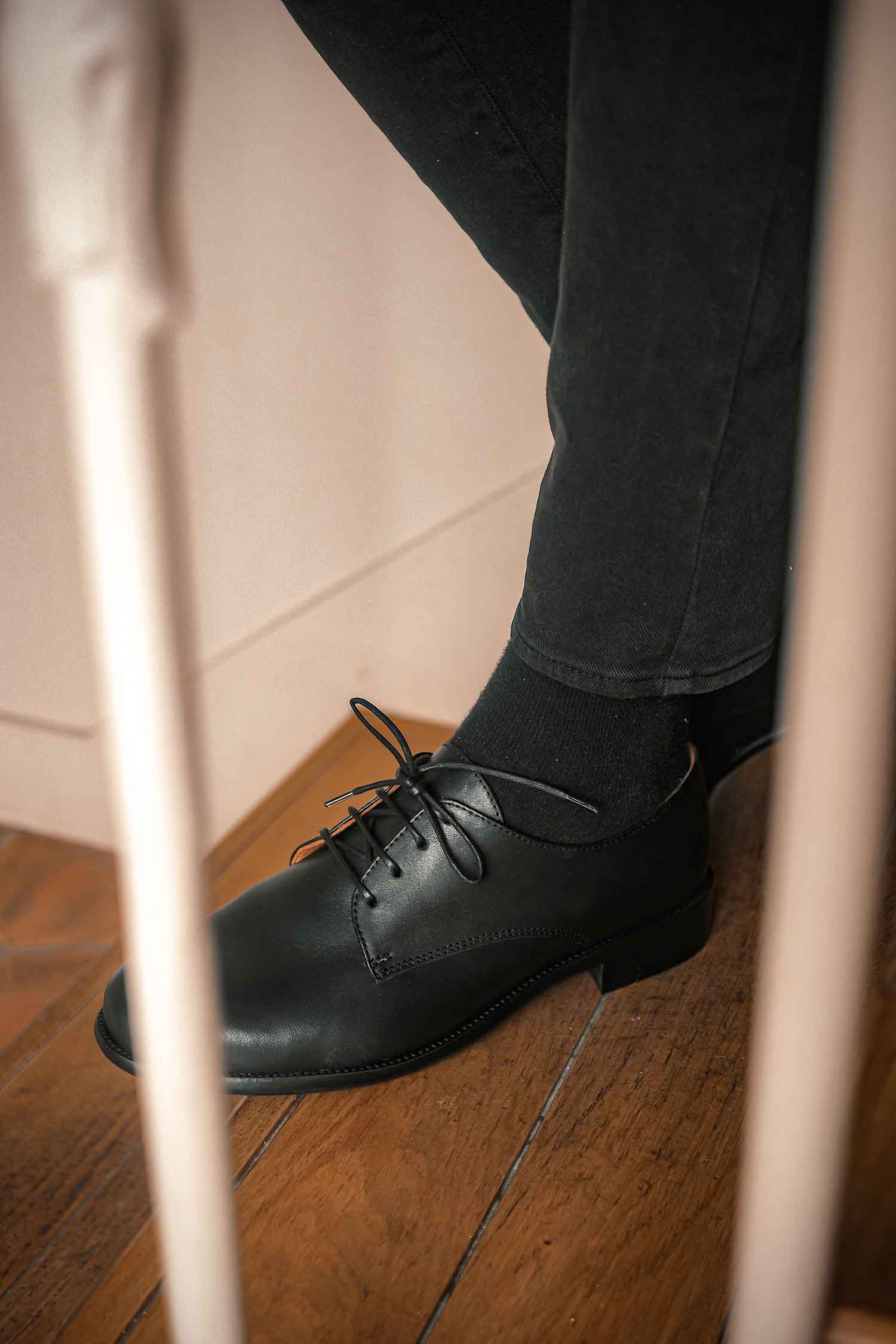 Chaussure cuir personnalisée Karl & Max pour mariage avec gravure laser