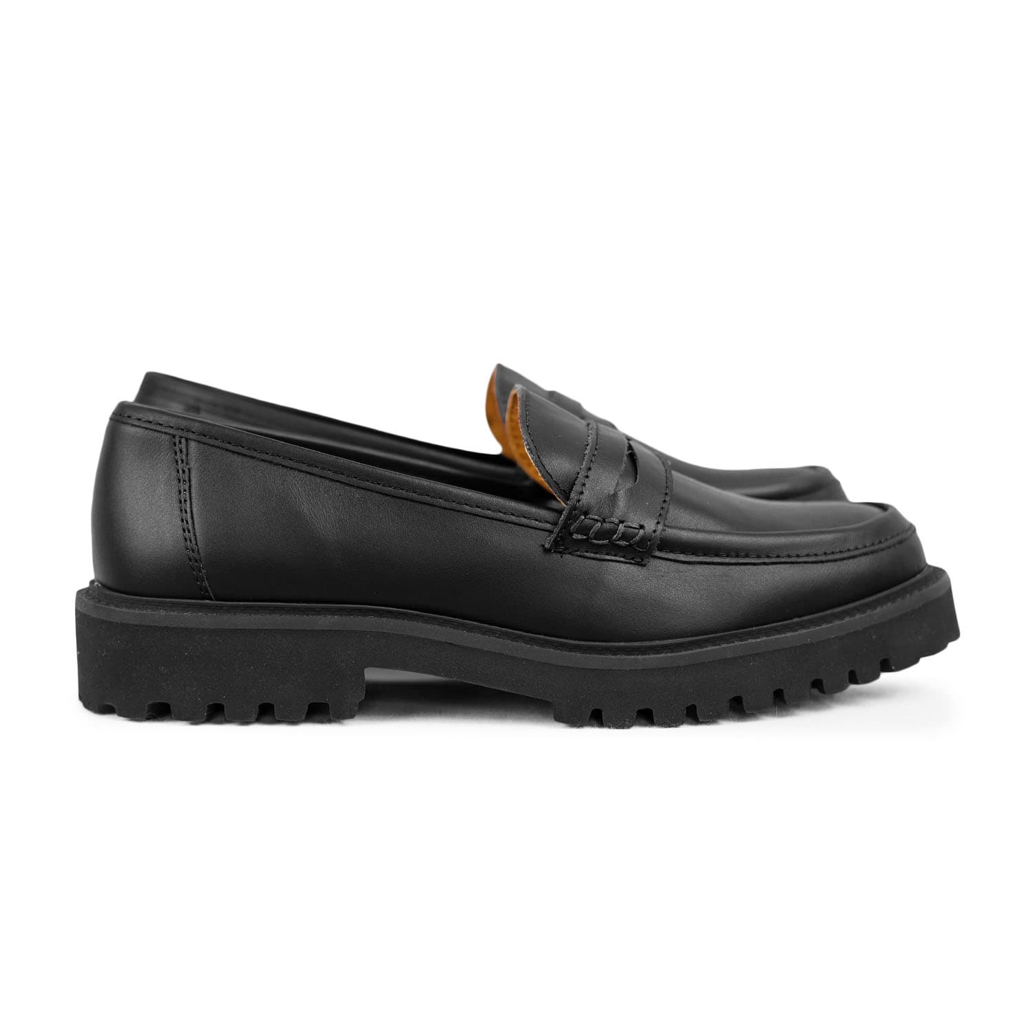 Soft leather work shoe designed for long days on your feet